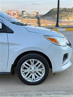 ميتسوبيشي ميراج G4